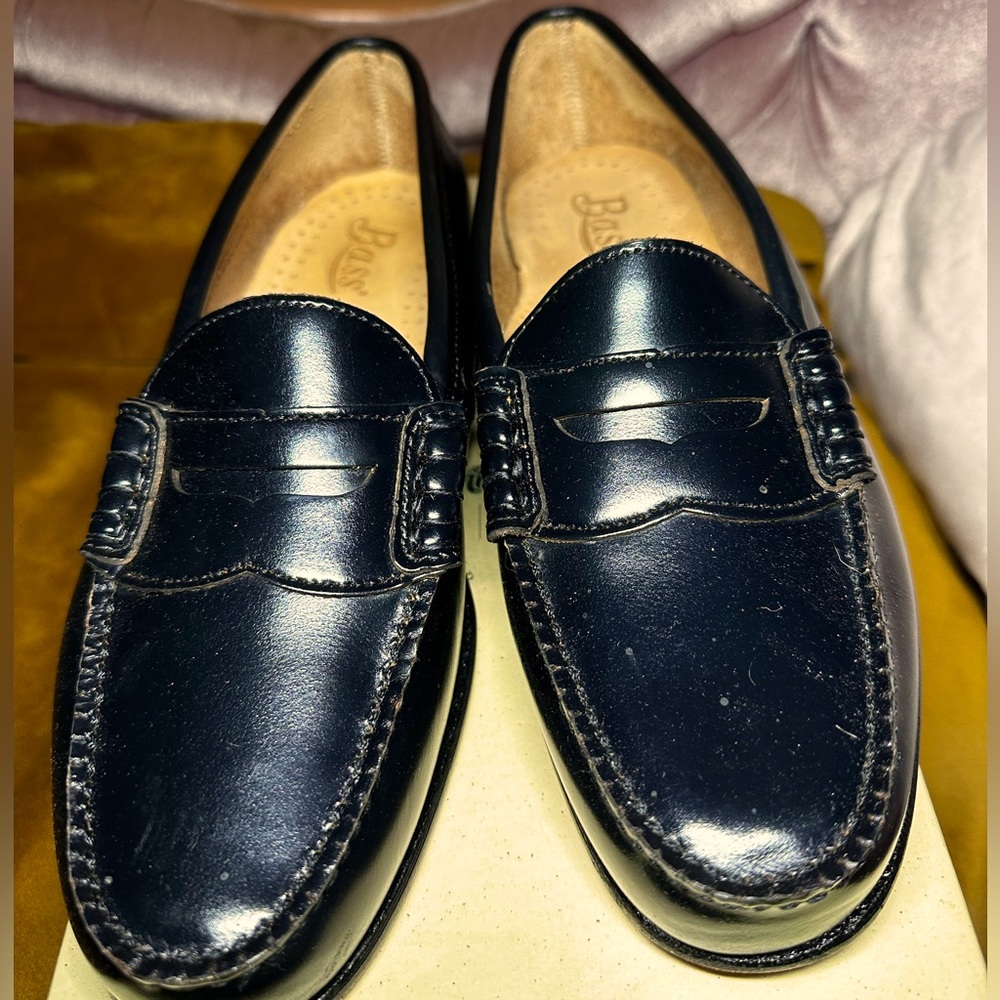 Bass black penny loafers